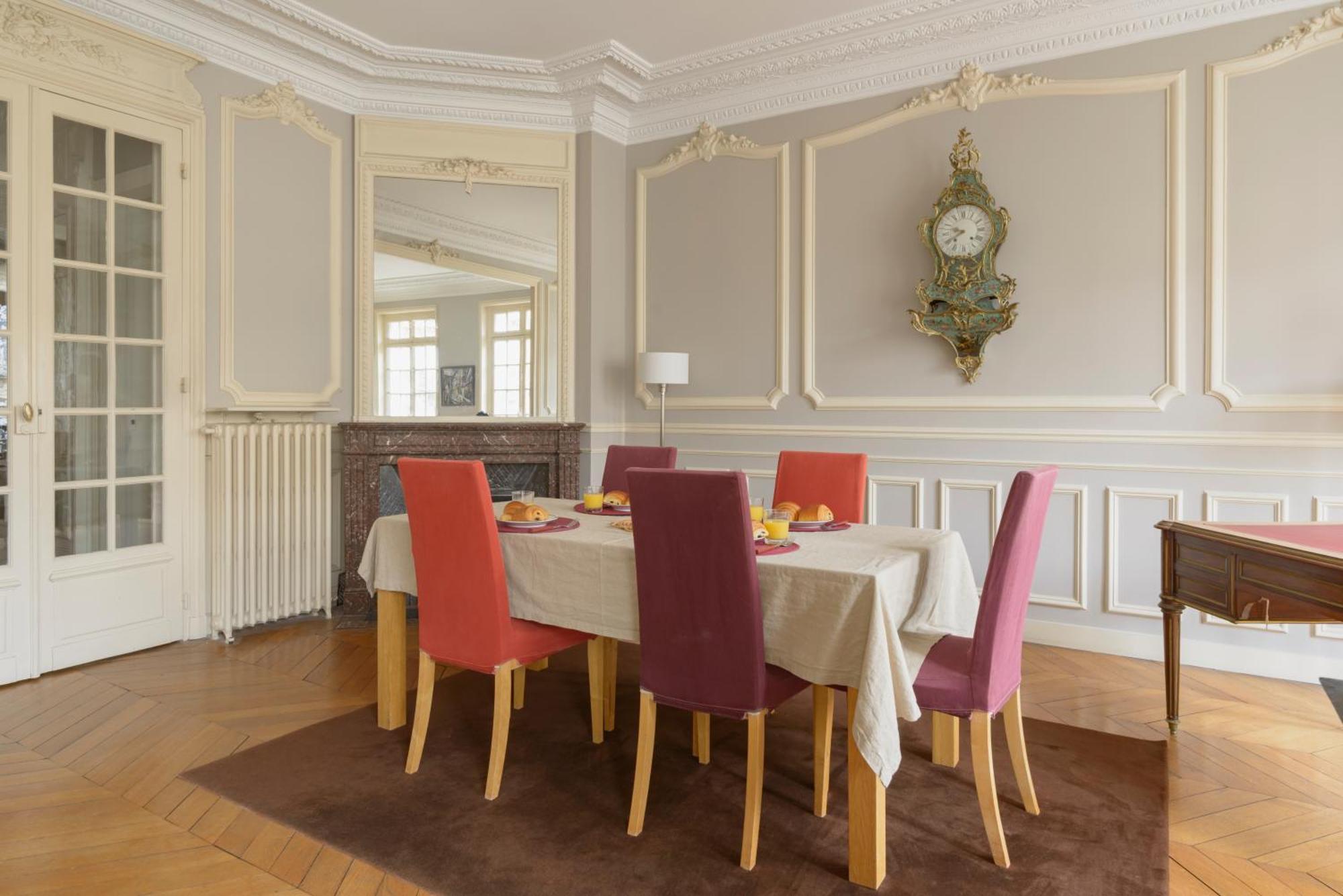Courcelles Prestige Appartement Parijs
