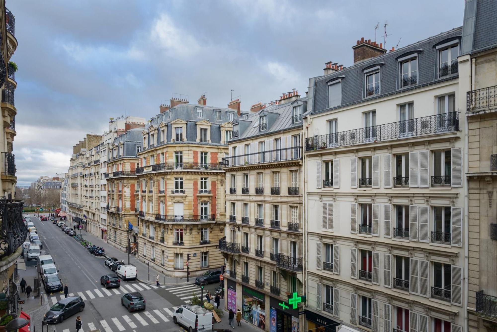 Courcelles Prestige Parijs