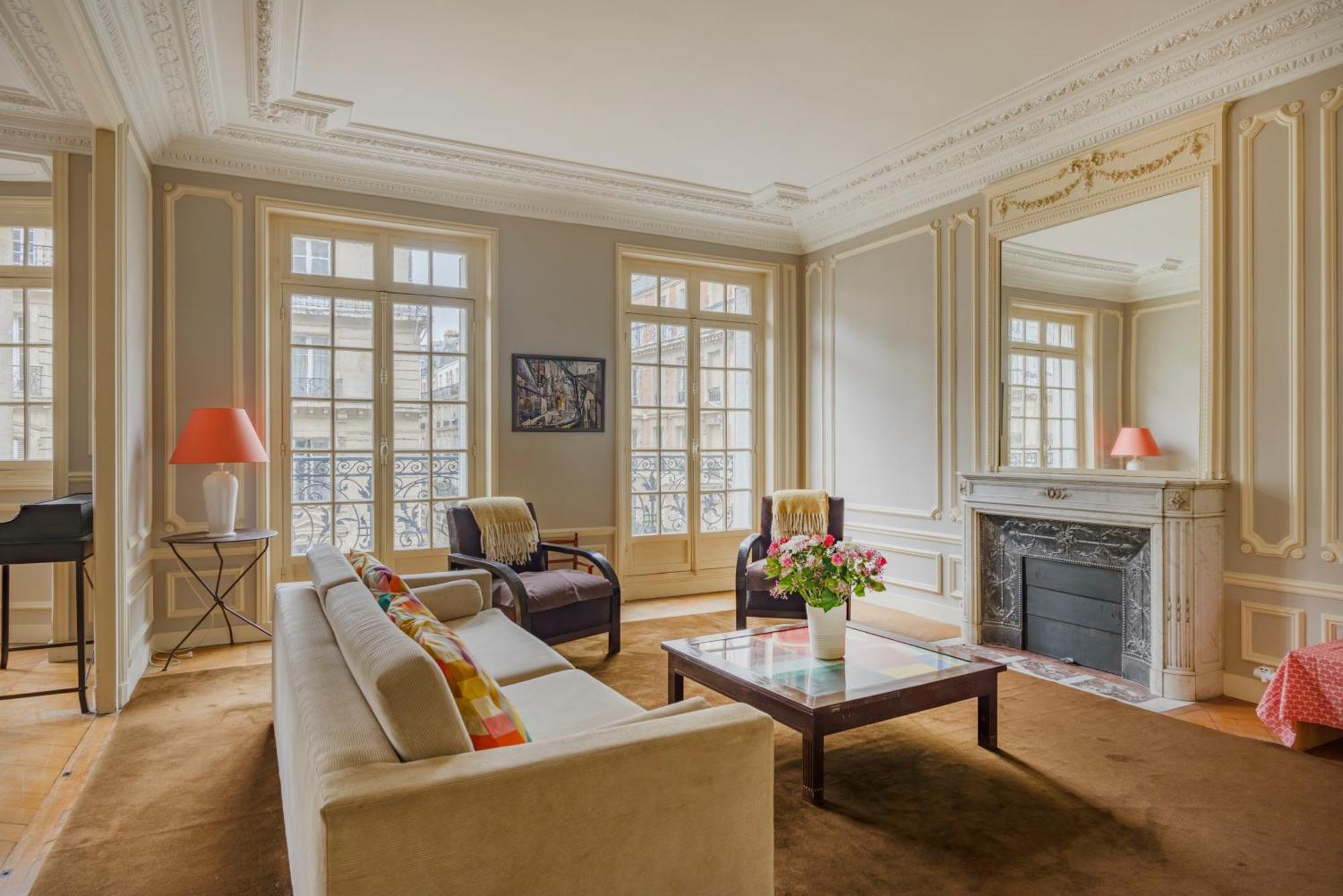 Courcelles Prestige Appartement