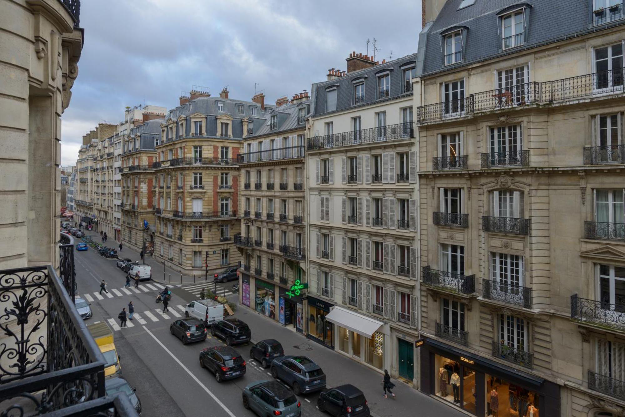 Courcelles Prestige Appartement Parijs